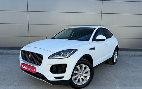 Jaguar E-Pace, 2018 год, 2 800 000 рублей, 1 фотография