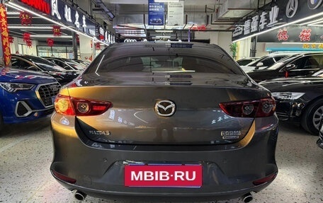 Mazda 3, 2022 год, 1 650 000 рублей, 3 фотография