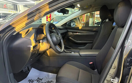 Mazda 3, 2022 год, 1 650 000 рублей, 5 фотография