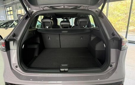 Volkswagen Tiguan, 2025 год, 4 670 548 рублей, 12 фотография