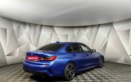 BMW 3 серия, 2019 год, 4 240 000 рублей, 2 фотография