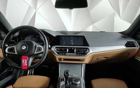 BMW 3 серия, 2019 год, 4 240 000 рублей, 11 фотография