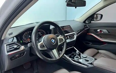 BMW 3 серия, 2021 год, 3 180 000 рублей, 3 фотография