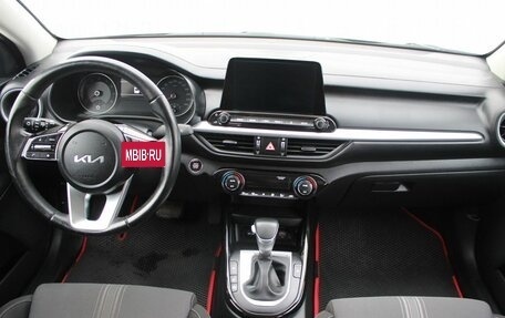 KIA Cerato IV, 2021 год, 2 379 000 рублей, 7 фотография