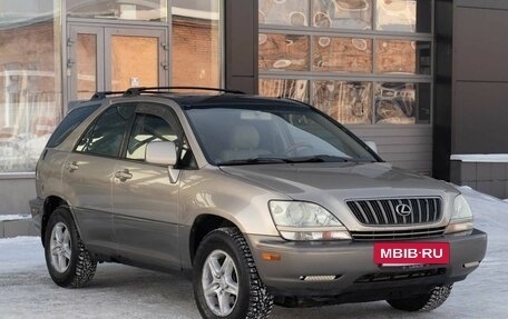 Lexus RX IV рестайлинг, 2000 год, 780 000 рублей, 3 фотография