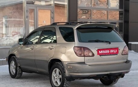 Lexus RX IV рестайлинг, 2000 год, 780 000 рублей, 7 фотография