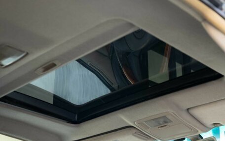 Lexus RX IV рестайлинг, 2000 год, 780 000 рублей, 16 фотография