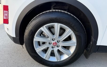 Jaguar E-Pace, 2018 год, 2 800 000 рублей, 18 фотография