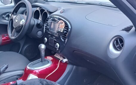 Nissan Juke II, 2011 год, 1 000 000 рублей, 6 фотография