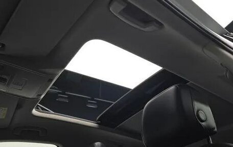 Volkswagen Tiguan II, 2023 год, 3 990 000 рублей, 8 фотография