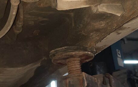 Hyundai Solaris II рестайлинг, 2011 год, 630 000 рублей, 19 фотография