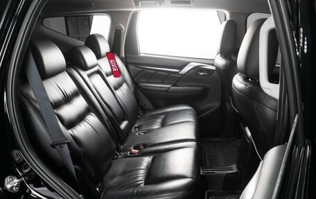 Mitsubishi Pajero Sport III рестайлинг, 2018 год, 2 569 000 рублей, 7 фотография