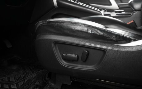 Mitsubishi Pajero Sport III рестайлинг, 2018 год, 2 569 000 рублей, 23 фотография