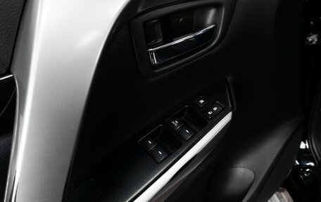 Mitsubishi Pajero Sport III рестайлинг, 2018 год, 2 569 000 рублей, 24 фотография