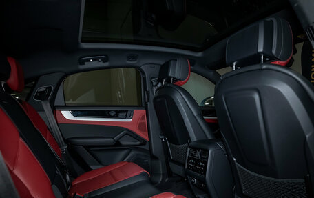 Porsche Cayenne III, 2024 год, 15 850 000 рублей, 31 фотография