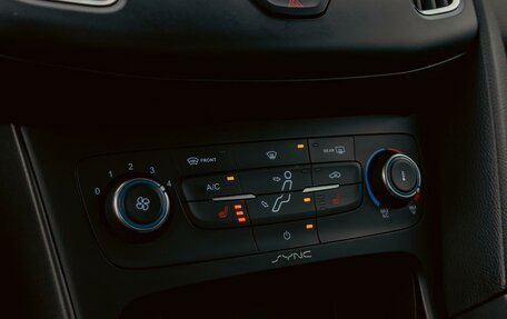 Ford Focus III, 2018 год, 1 195 000 рублей, 15 фотография