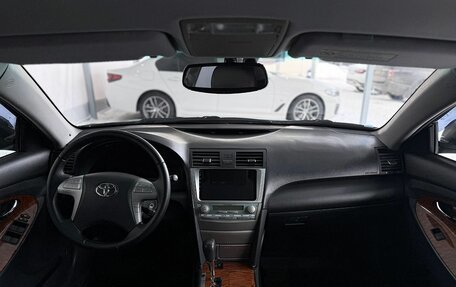 Toyota Camry, 2008 год, 1 099 000 рублей, 10 фотография