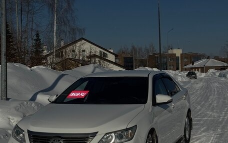 Toyota Camry, 2013 год, 1 877 000 рублей, 12 фотография