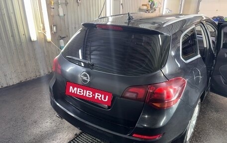 Opel Astra J, 2012 год, 810 000 рублей, 9 фотография