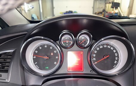 Opel Astra J, 2012 год, 810 000 рублей, 16 фотография