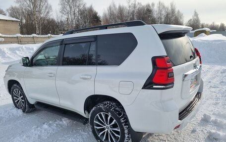 Toyota Land Cruiser Prado 150 рестайлинг 2, 2018 год, 4 850 000 рублей, 4 фотография