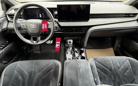 Toyota Camry, 2024 год, 3 830 000 рублей, 5 фотография