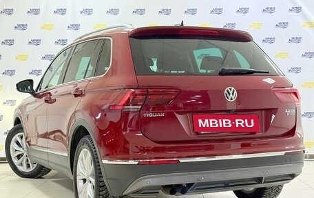 Volkswagen Tiguan II, 2017 год, 2 657 000 рублей, 6 фотография