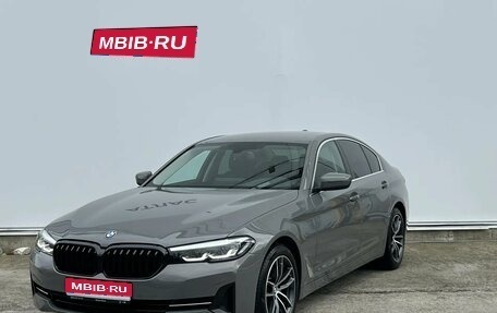 BMW 5 серия, 2022 год, 4 800 000 рублей, 1 фотография