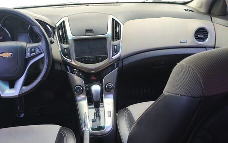 Chevrolet Cruze II, 2013 год, 850 000 рублей, 9 фотография