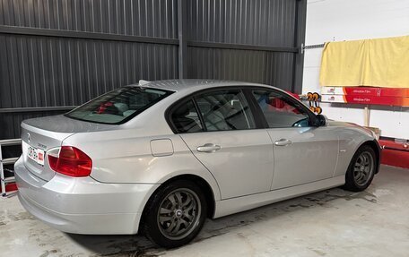 BMW 3 серия, 2005 год, 635 000 рублей, 20 фотография