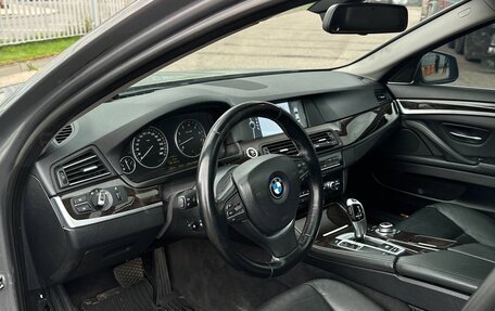 BMW 5 серия, 2010 год, 1 400 000 рублей, 12 фотография