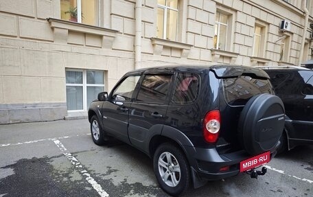 Chevrolet Niva I рестайлинг, 2009 год, 480 000 рублей, 3 фотография
