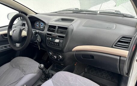 FAW V5, 2013 год, 215 000 рублей, 16 фотография