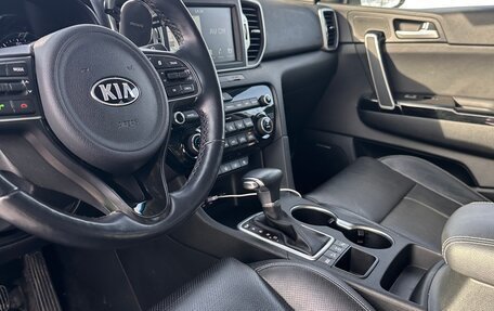 KIA Sportage IV рестайлинг, 2018 год, 1 850 000 рублей, 5 фотография