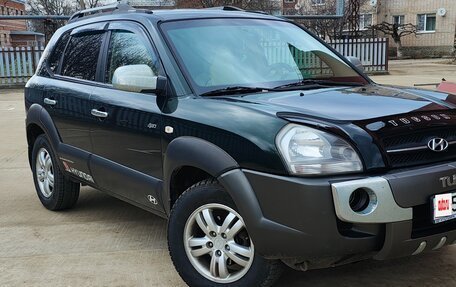 Hyundai Tucson III, 2006 год, 850 000 рублей, 2 фотография