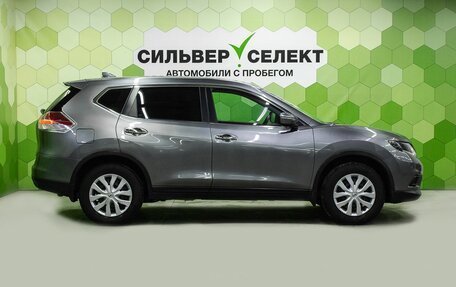 Nissan X-Trail, 2017 год, 1 950 000 рублей, 8 фотография