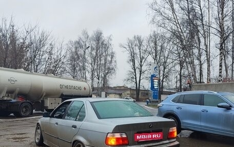 BMW 3 серия, 1995 год, 350 000 рублей, 13 фотография