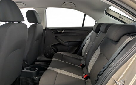 Skoda Rapid II, 2020 год, 1 700 000 рублей, 12 фотография