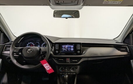 Skoda Rapid II, 2020 год, 1 700 000 рублей, 14 фотография