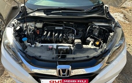 Honda Vezel, 2014 год, 1 250 000 рублей, 14 фотография