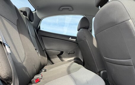 Hyundai Solaris II рестайлинг, 2011 год, 825 000 рублей, 4 фотография