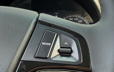 Hyundai Solaris II рестайлинг, 2011 год, 825 000 рублей, 16 фотография