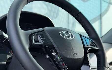 Hyundai Solaris II рестайлинг, 2011 год, 825 000 рублей, 12 фотография