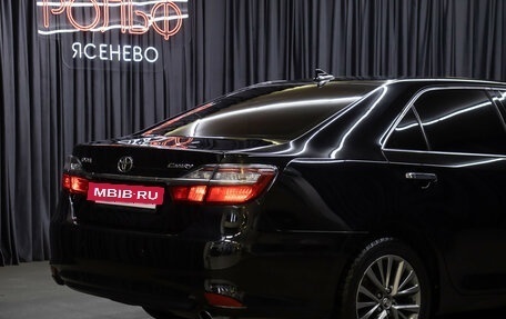 Toyota Camry, 2017 год, 1 949 000 рублей, 22 фотография