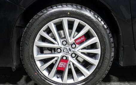 Toyota Camry, 2017 год, 1 949 000 рублей, 23 фотография