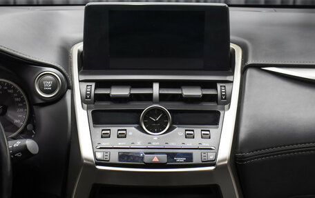 Lexus NX I, 2018 год, 3 298 000 рублей, 15 фотография