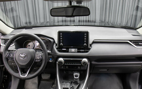 Toyota RAV4, 2021 год, 3 898 000 рублей, 12 фотография