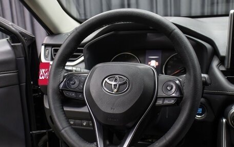 Toyota RAV4, 2021 год, 3 898 000 рублей, 15 фотография