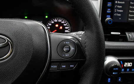 Toyota RAV4, 2021 год, 3 898 000 рублей, 17 фотография