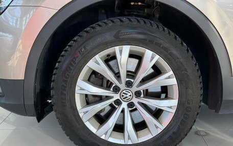 Volkswagen Tiguan II, 2018 год, 2 800 000 рублей, 11 фотография